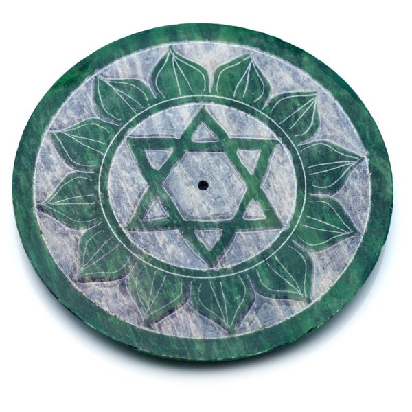Podstawka rzeźbiona okrągła steatytowa na kadzidełka z motywami Czakr - zielona
