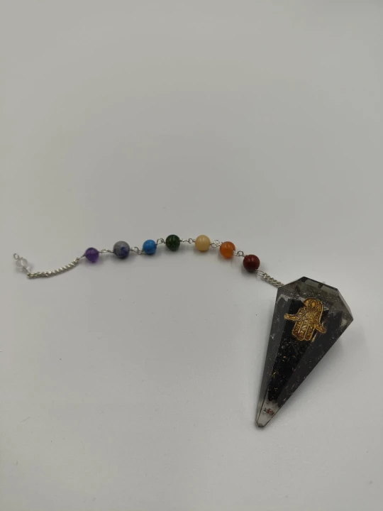 hamsa czarny.jpg