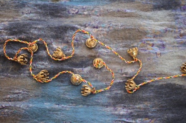 Dzwonek sznurkowy Clawbell – 12 mosiężnych dzwoneczków 17mm