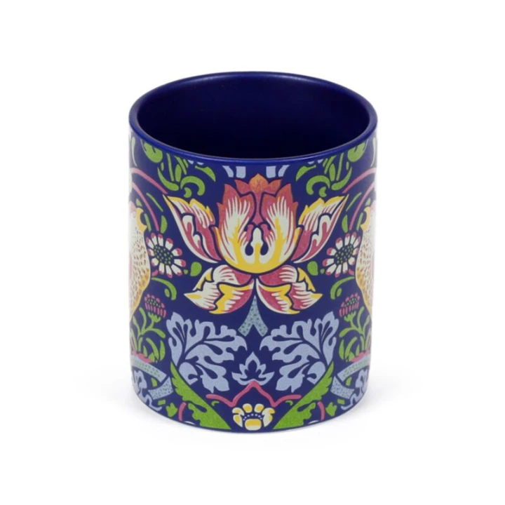MUG990_008_1776265366.jpg